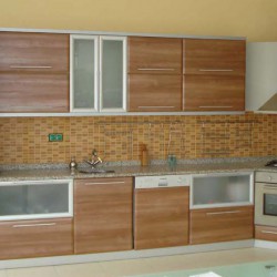 Ahşap Kaplama Mutfak Dolabı
