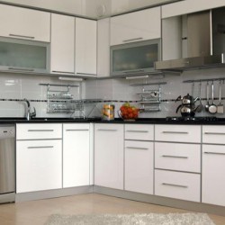 Beyaz Mutfak Dolabı